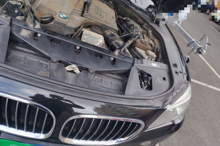 Used BMW 7 Series 2013 740Li Leading Model Engine Bay Left