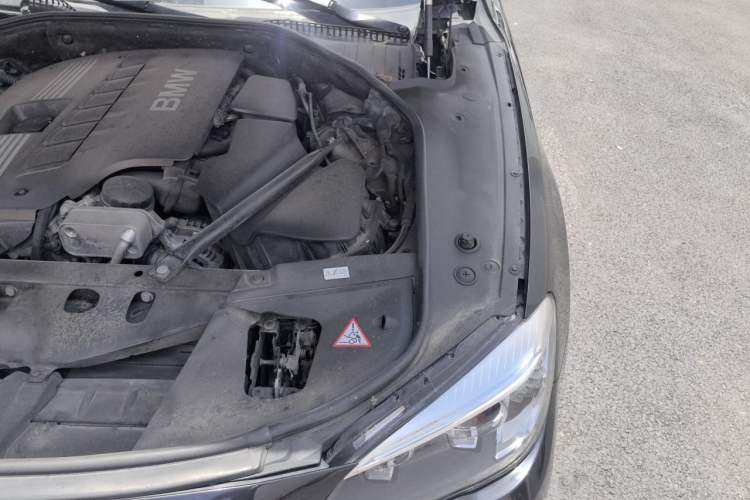 Used BMW 7 Series 2013 730Li Leading Model Engine Bay Left