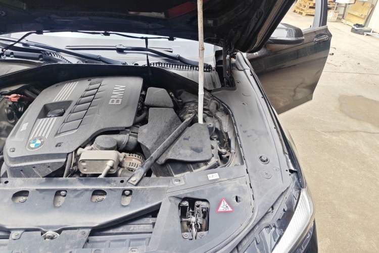 Used BMW 7 Series 2013 730Li Leading Model Engine Bay Left