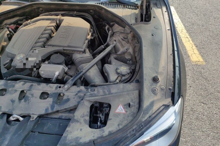 Used BMW 7 Series 2013 740Li Leading Model Engine Bay Left