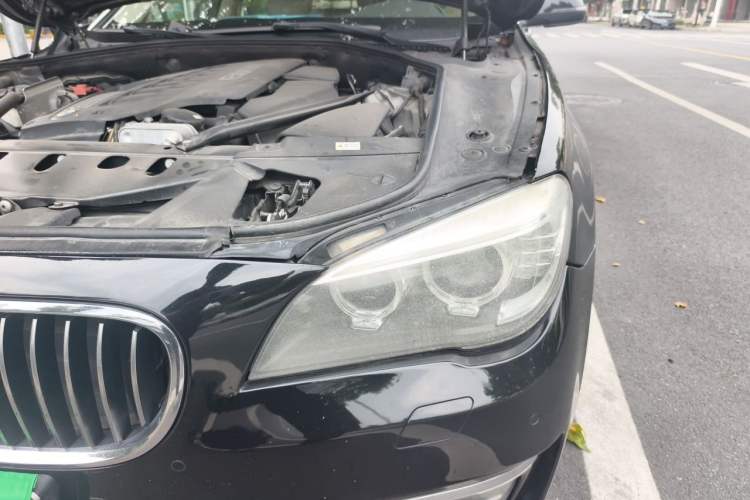 Used BMW 7 Series 2013 730Li Leading Model Engine Bay Left