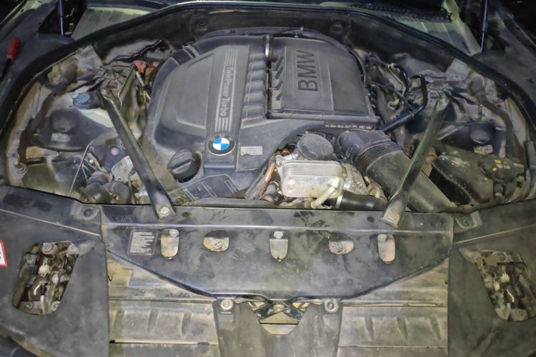 Used BMW 7 Series 2013 740Li Luxury Model Engine Bay