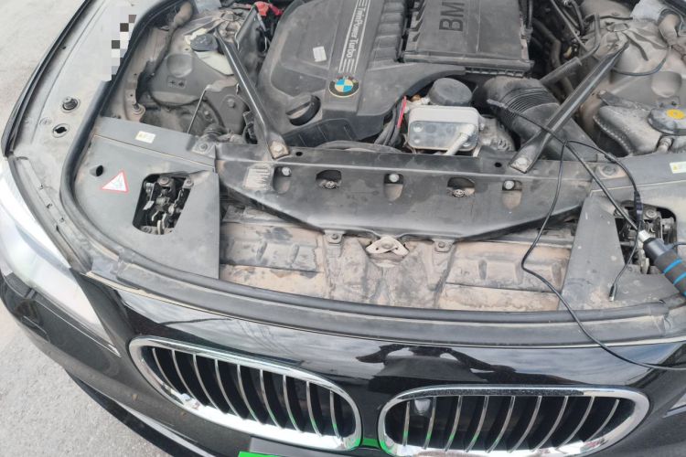 Used BMW 7 Series 2013 740Li Leading Model Engine Bay Right