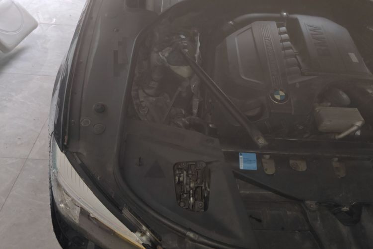 Used BMW 7 Series 2013 740Li Leading Model Engine Bay Right
