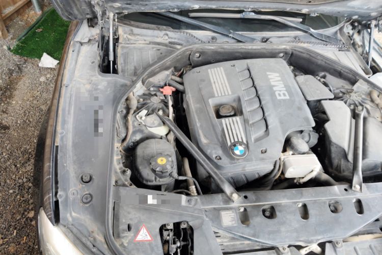 Used BMW 7 Series 2013 730Li Leading Model Engine Bay Right