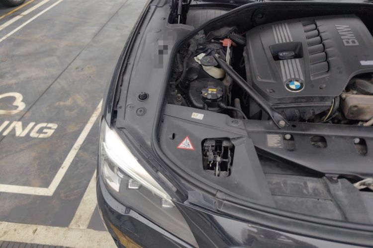 Used BMW 7 Series 2013 730Li Luxury Model Engine Bay Right