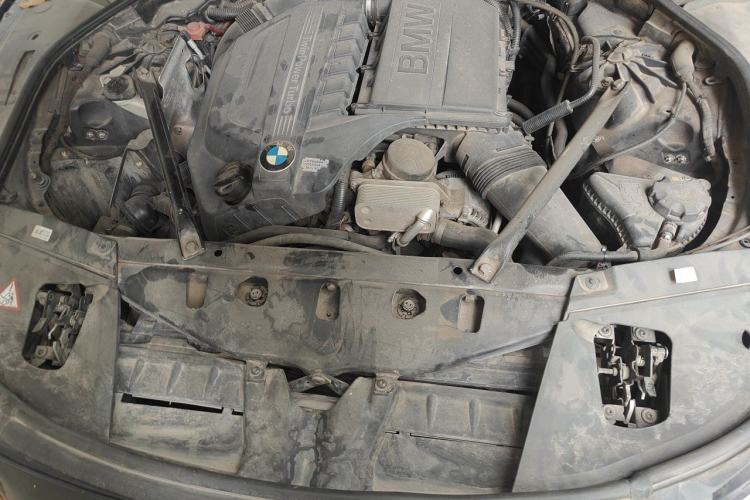 Used BMW 7 Series 2013 740Li Leading Model Engine Bay