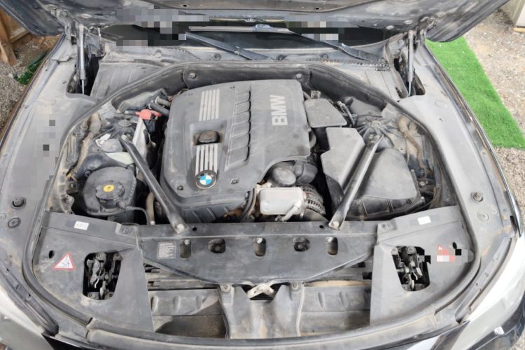 Used BMW 7 Series 2013 730Li Leading Model Engine Bay