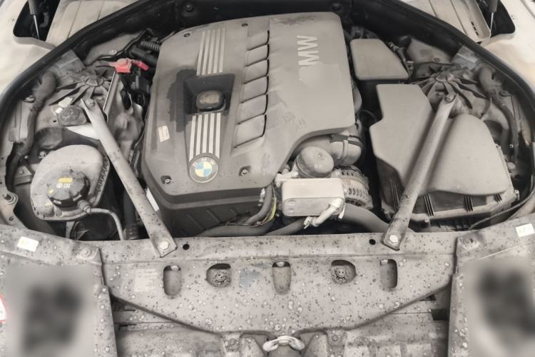 Used BMW 7 Series 2013 730Li Luxury Model Engine Bay