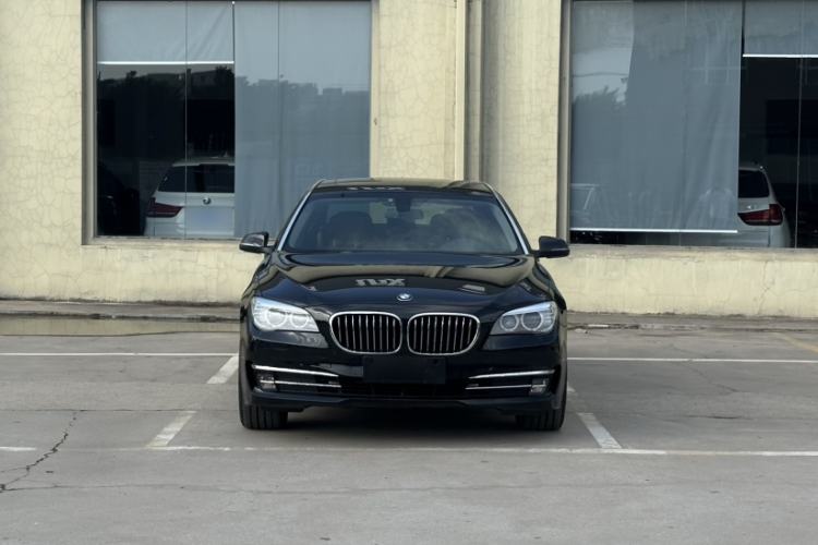 Used BMW 7 Series 2013 730Li Luxury Model Exterior 1