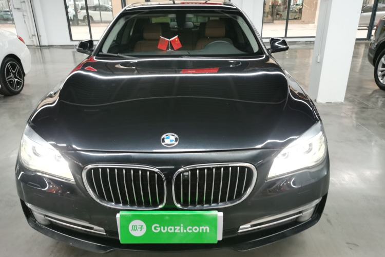 Used BMW 7 Series 2013 730Li Leading Model Exterior 1
