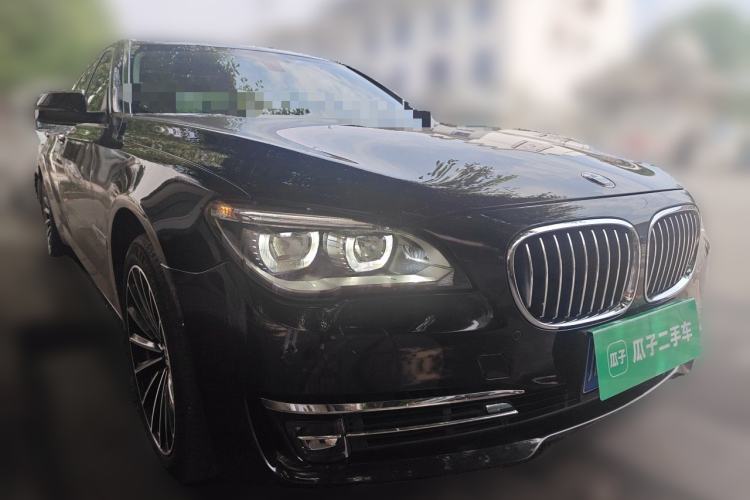 Used BMW 7 Series 2013 740Li Leading Model Exterior 2
