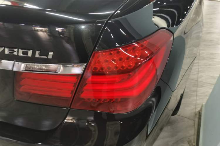 Used BMW 7 Series 2013 760Li Exterior 3