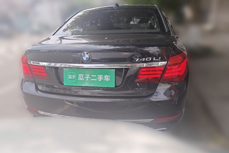 Used BMW 7 Series 2013 740Li Leading Model Exterior 4