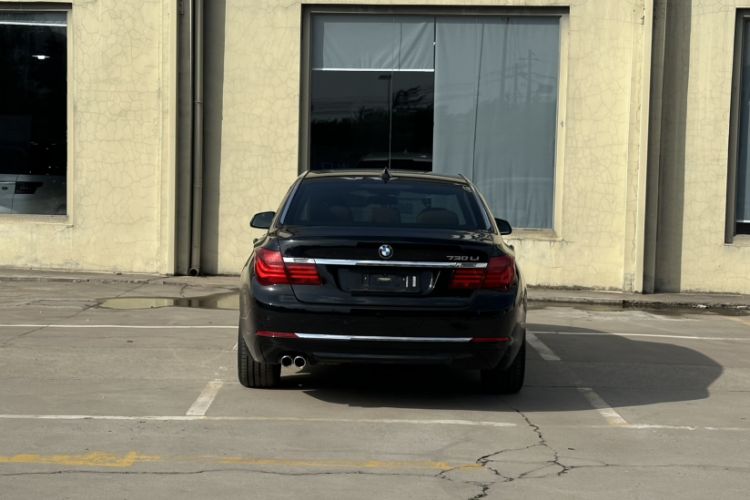 Used BMW 7 Series 2013 730Li Luxury Model Exterior 5