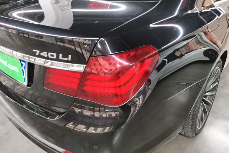 Used BMW 7 Series 2013 730Li Leading Model Exterior 6