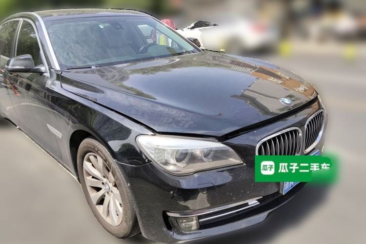 Used BMW 7 Series 2013 730Li Leading Model Front Right 45 Deg