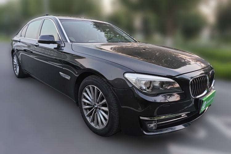 Used BMW 7 Series 2013 730Li Leading Model Front Right 45 Deg