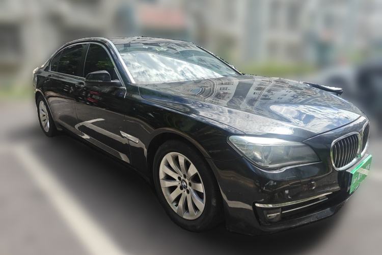 Used BMW 7 Series 2013 730Li Leading Model Front Right 45 Deg