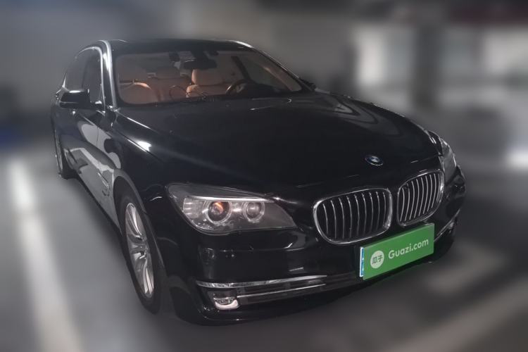 Used BMW 7 Series 2013 740Li Leading Model Front Right 45 Deg