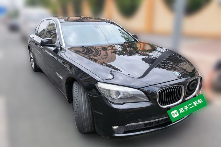 Used BMW 7 Series 2013 730Li Luxury Model Front Right 45 Deg