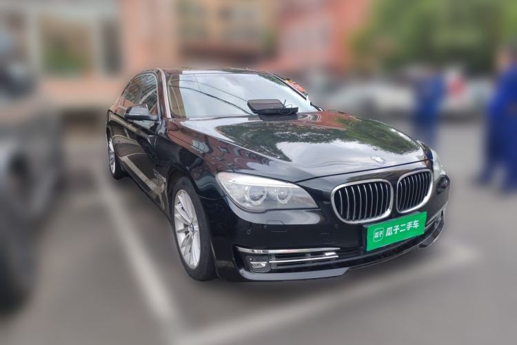 Used BMW 7 Series 2013 740Li Leading Model Front Right 45 Deg