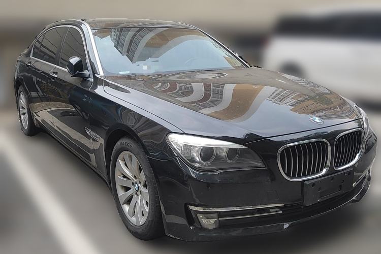 Used BMW 7 Series 2013 730Li Leading Model Front Right 45 Deg