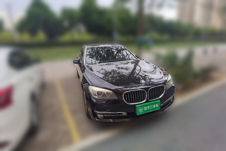 Used BMW 7 Series 2013 730Li Leading Model Front Right 45 Deg