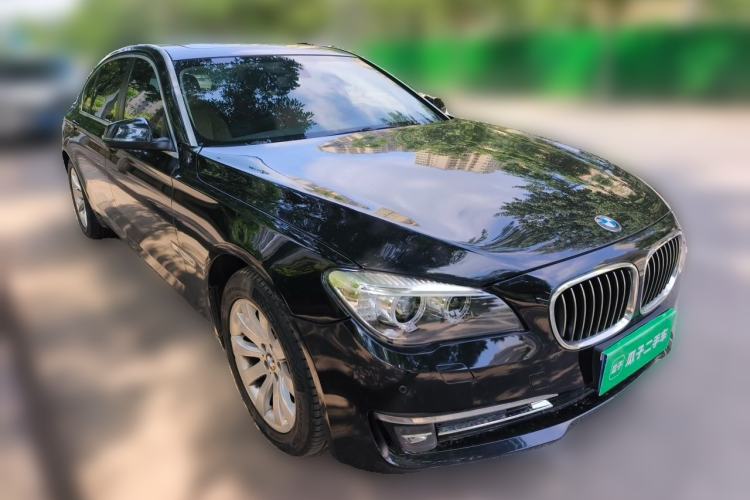 Used BMW 7 Series 2013 730Li Leading Model Front Right 45 Deg
