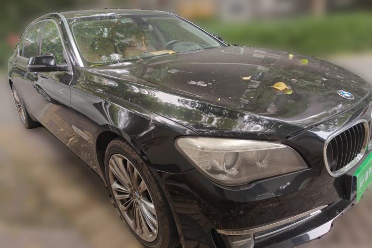 Used BMW 7 Series 2013 740Li Leading Model Front Right 45 Deg