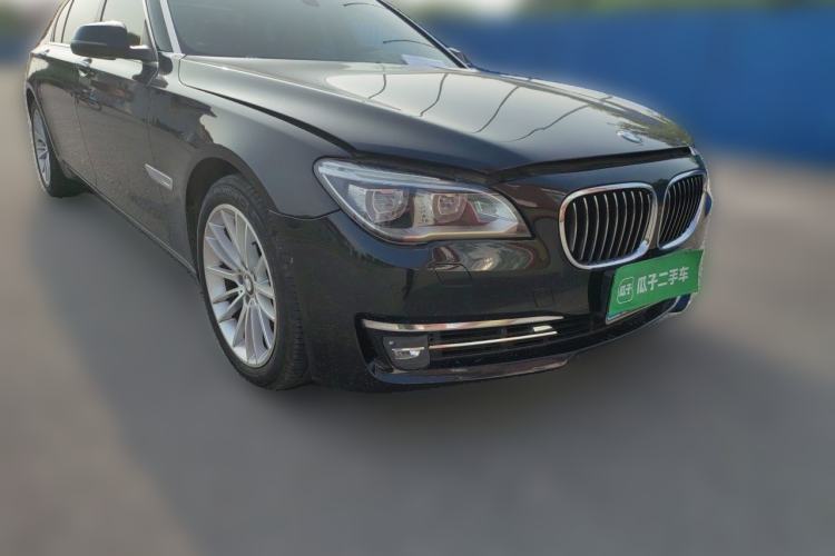 Used BMW 7 Series 2013 740Li Leading Model Front Right 45 Deg