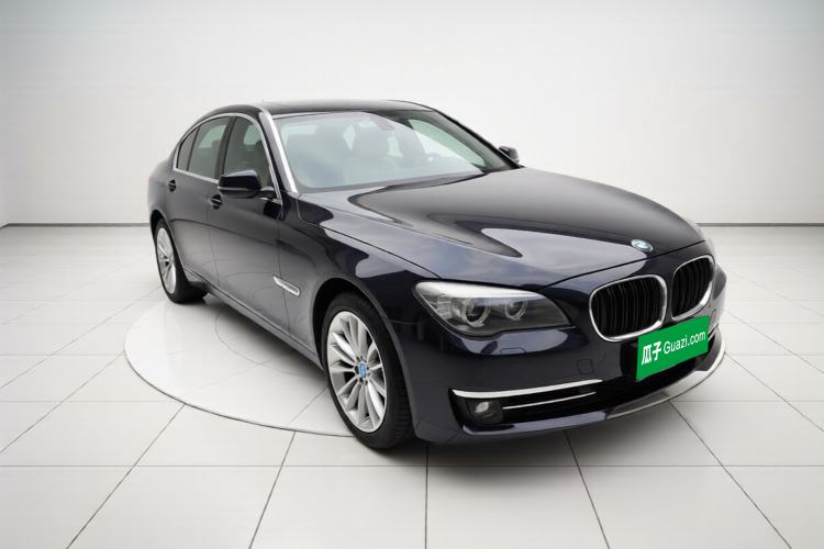 Used BMW 7 Series 2013 740Li xDrive Front Right 45 Deg