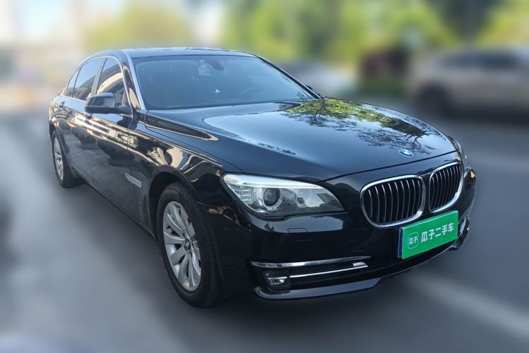 Used BMW 7 Series 2013 730Li Leading Model Front Right 45 Deg