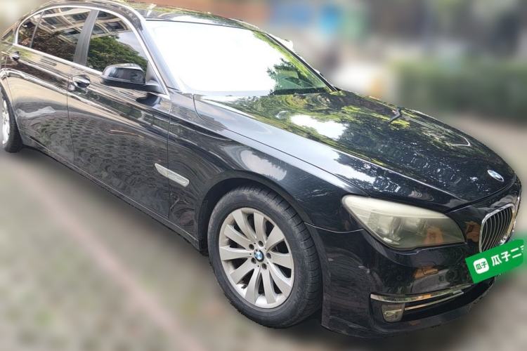 Used BMW 7 Series 2013 740Li Leading Model Front Right 45 Deg