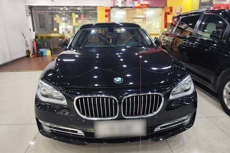 Used BMW 7 Series 2013 740Li Leading Model Front