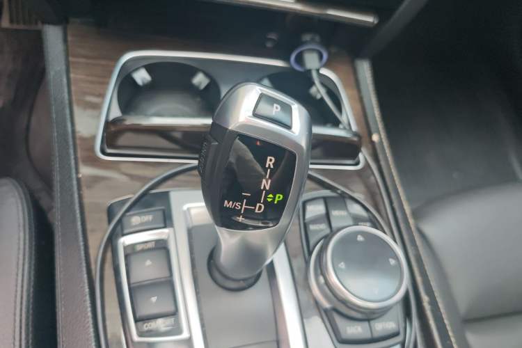 Used BMW 7 Series 2013 740Li xDrive Gear Lever