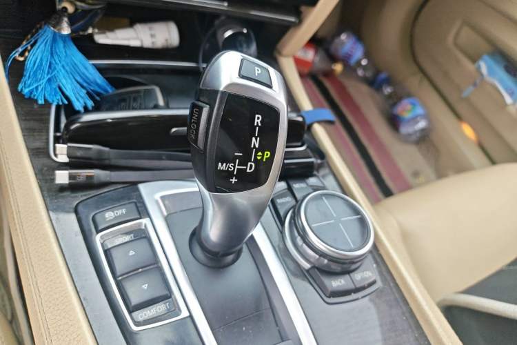 Used BMW 7 Series 2013 730Li Leading Model Gear Lever