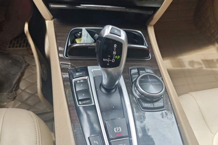Used BMW 7 Series 2013 730Li Leading Model Gear Lever