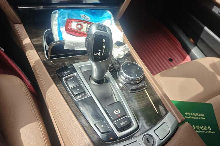 Used BMW 7 Series 2013 730Li Leading Model Gear Lever