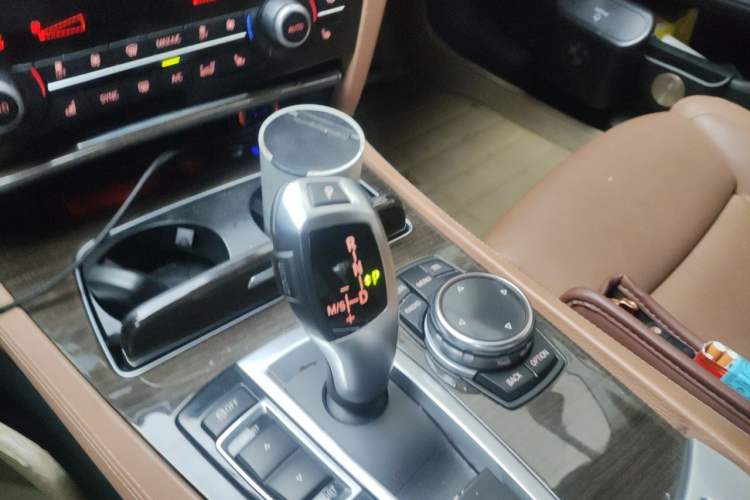 Used BMW 7 Series 2013 740Li xDrive Gear Lever