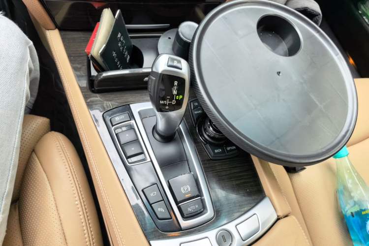 Used BMW 7 Series 2013 730Li Luxury Model Gear Lever