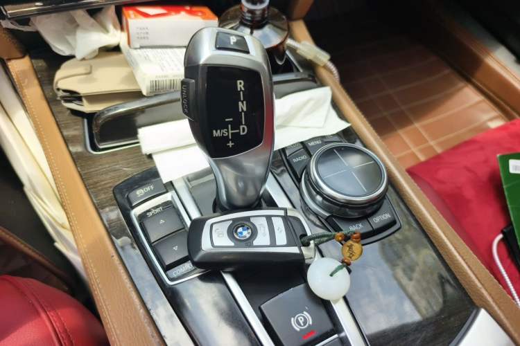Used BMW 7 Series 2013 730Li Leading Model Gear Lever