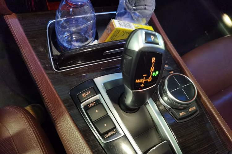 Used BMW 7 Series 2013 730Li Luxury Model Gear Lever