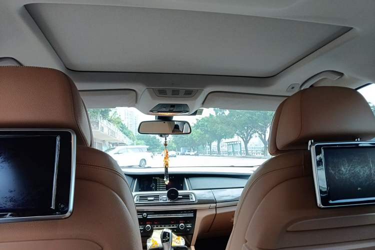 Used BMW 7 Series 2013 730Li Leading Model Headliner