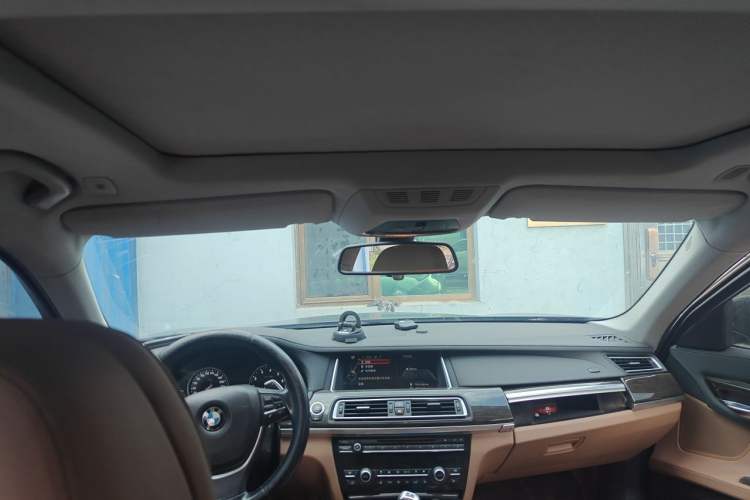 Used BMW 7 Series 2013 740Li Leading Model Headliner