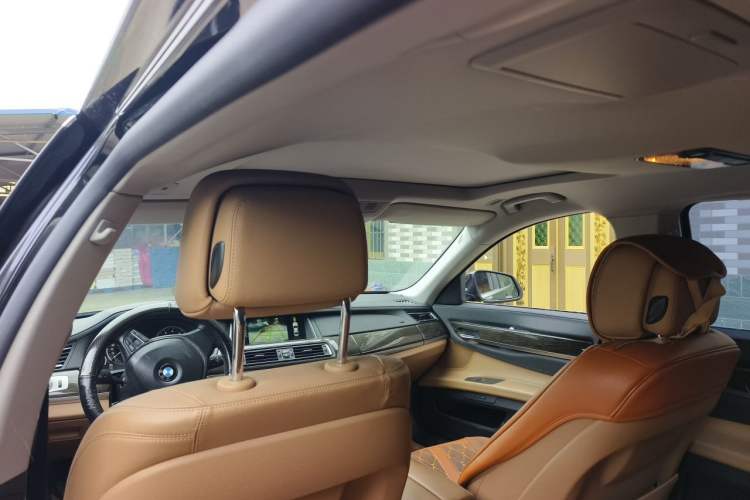 Used BMW 7 Series 2013 730Li Leading Model Headliner