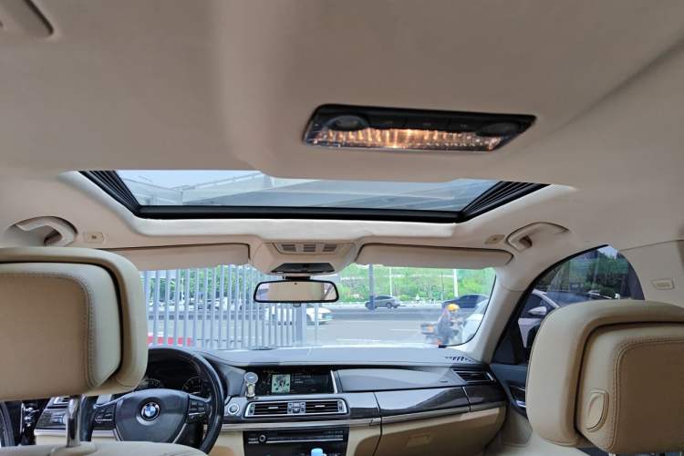 Used BMW 7 Series 2013 730Li Leading Model Headliner