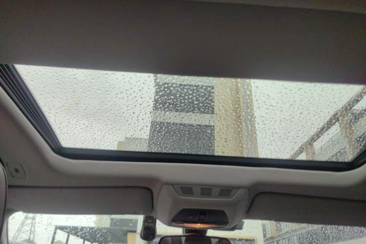 Used BMW 7 Series 2013 730Li Luxury Model Headliner