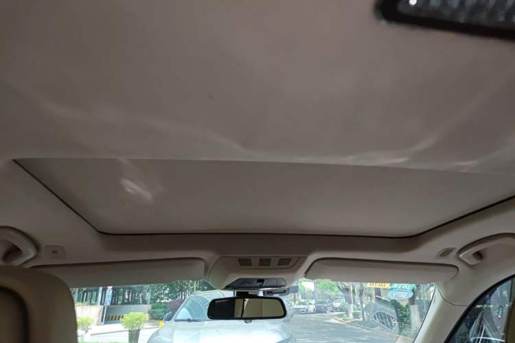 Used BMW 7 Series 2013 730Li Leading Model Headliner