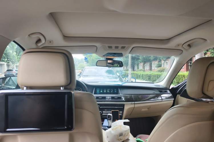 Used BMW 7 Series 2013 730Li Leading Model Headliner